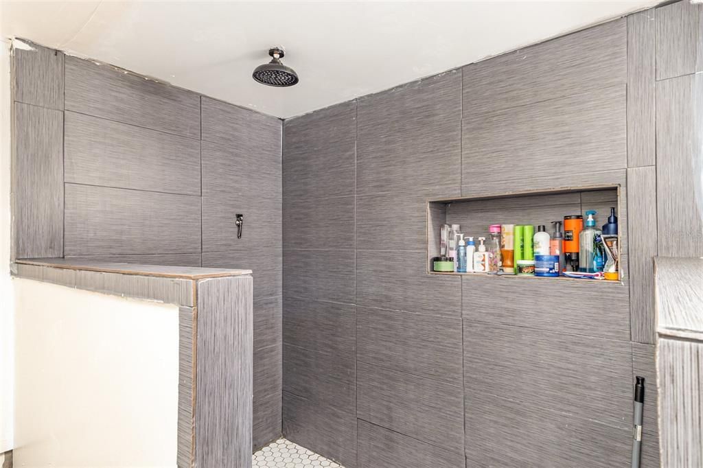 En Venta: $275,000 (3 camas, 2 baños, 1585 Pies cuadrados)