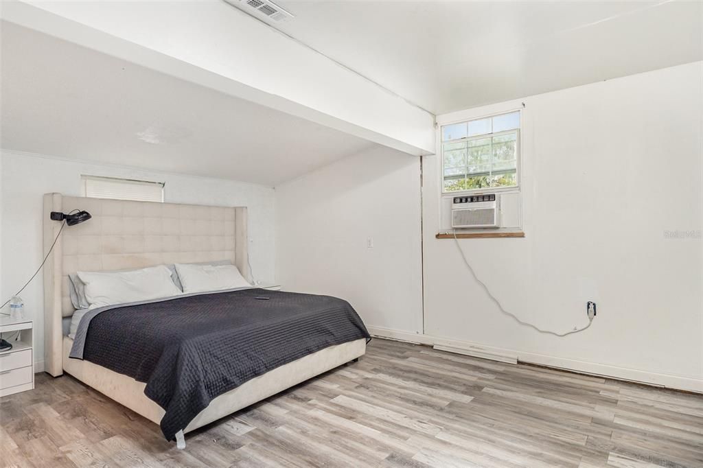 En Venta: $275,000 (3 camas, 2 baños, 1585 Pies cuadrados)