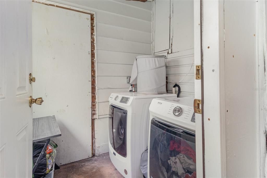 En Venta: $275,000 (3 camas, 2 baños, 1585 Pies cuadrados)