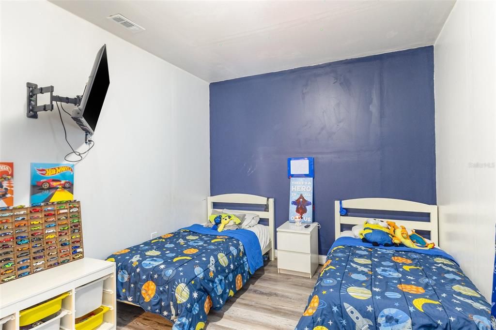 En Venta: $275,000 (3 camas, 2 baños, 1585 Pies cuadrados)