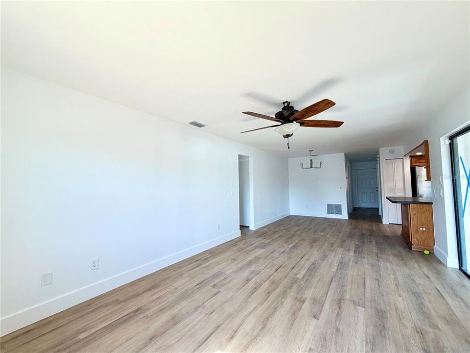 出租: $2,299 (3 贝兹, 2 浴室, 1765 平方英尺)