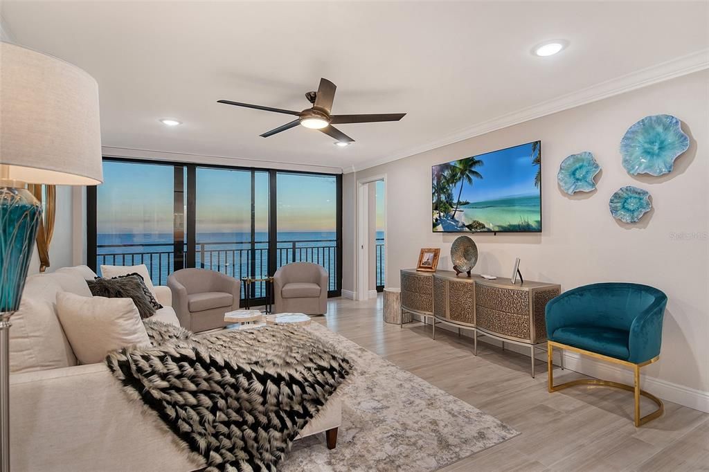 Active With Contract: $1,399,000 (2 beds, 2 baths, 1282 Square Feet)