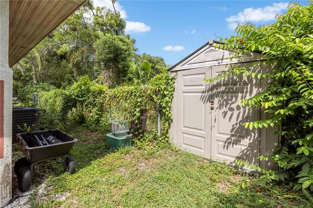 合同活跃: $480,000 (1 贝兹, 1 浴室, 880 平方英尺)