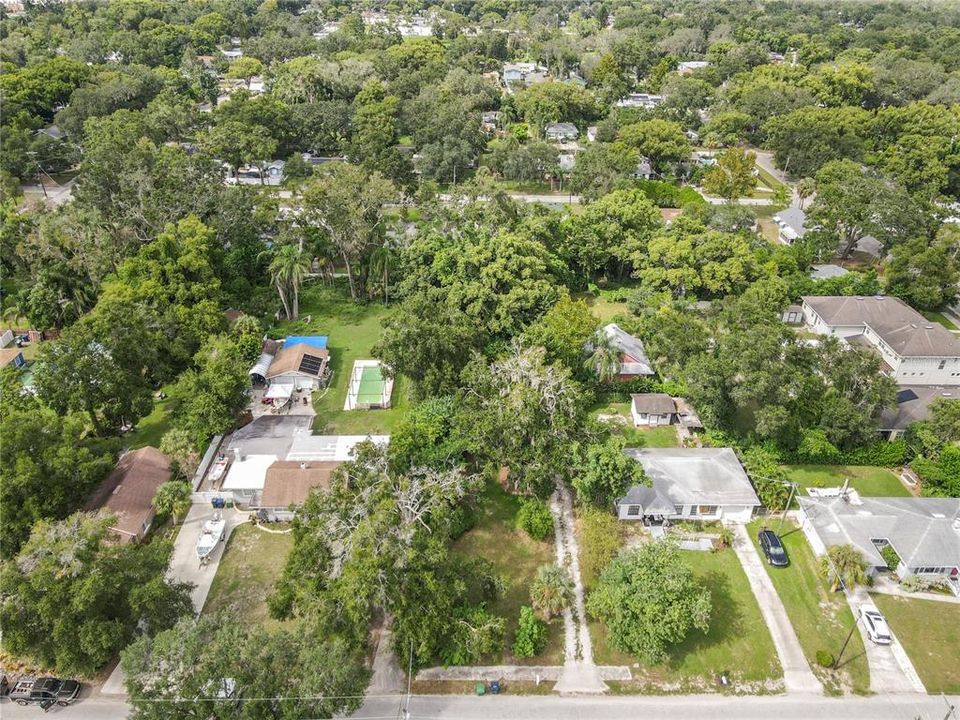 合同活跃: $480,000 (1 贝兹, 1 浴室, 880 平方英尺)