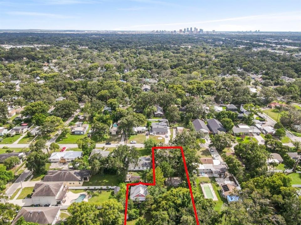 合同活跃: $480,000 (1 贝兹, 1 浴室, 880 平方英尺)