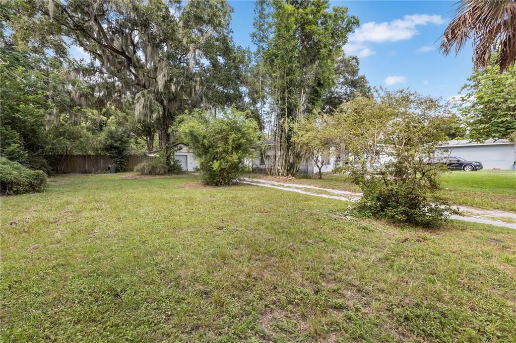 合同活跃: $480,000 (1 贝兹, 1 浴室, 880 平方英尺)