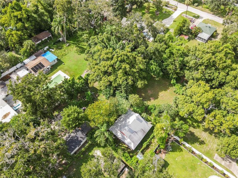 合同活跃: $480,000 (1 贝兹, 1 浴室, 880 平方英尺)