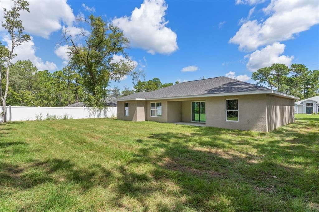 For Sale: $274,900 (3 beds, 2 baths, 1462 Square Feet)