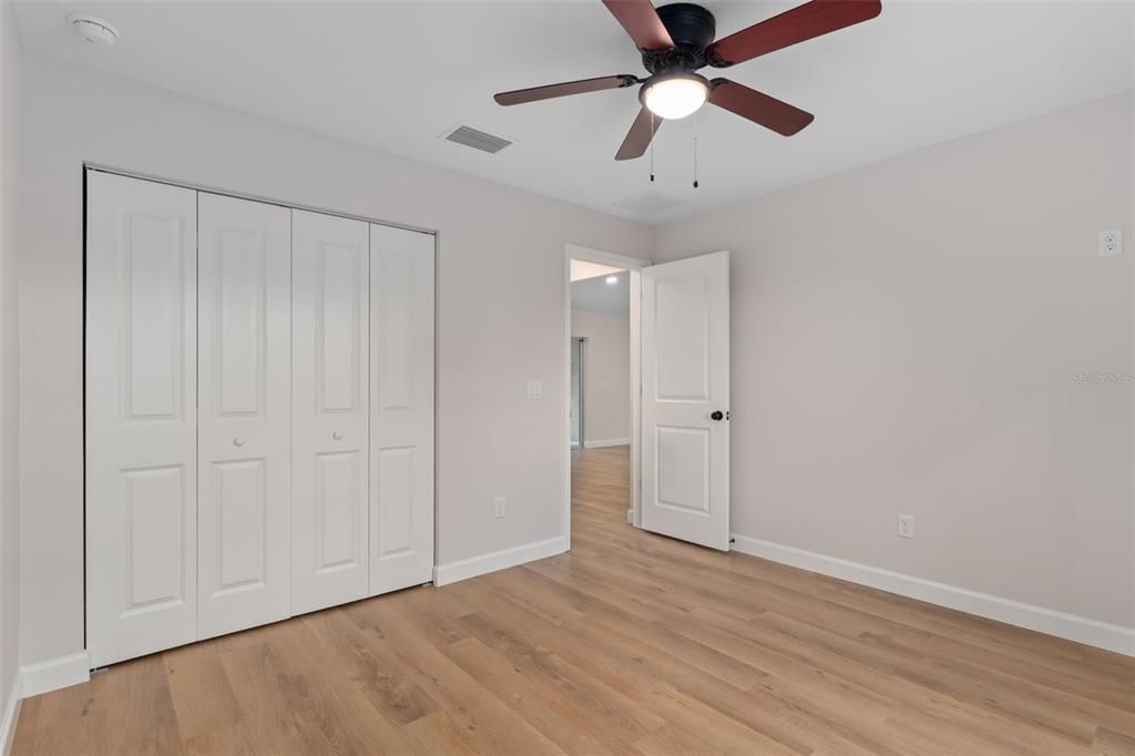 For Sale: $274,900 (3 beds, 2 baths, 1462 Square Feet)