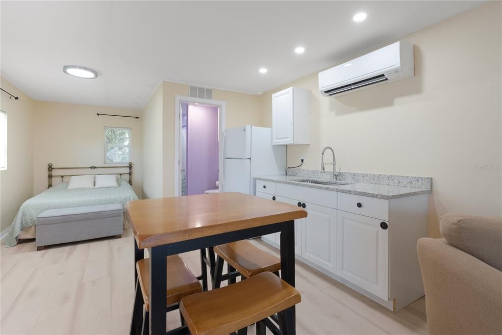 待售: $589,000 (4 贝兹, 3 浴室, 1468 平方英尺)