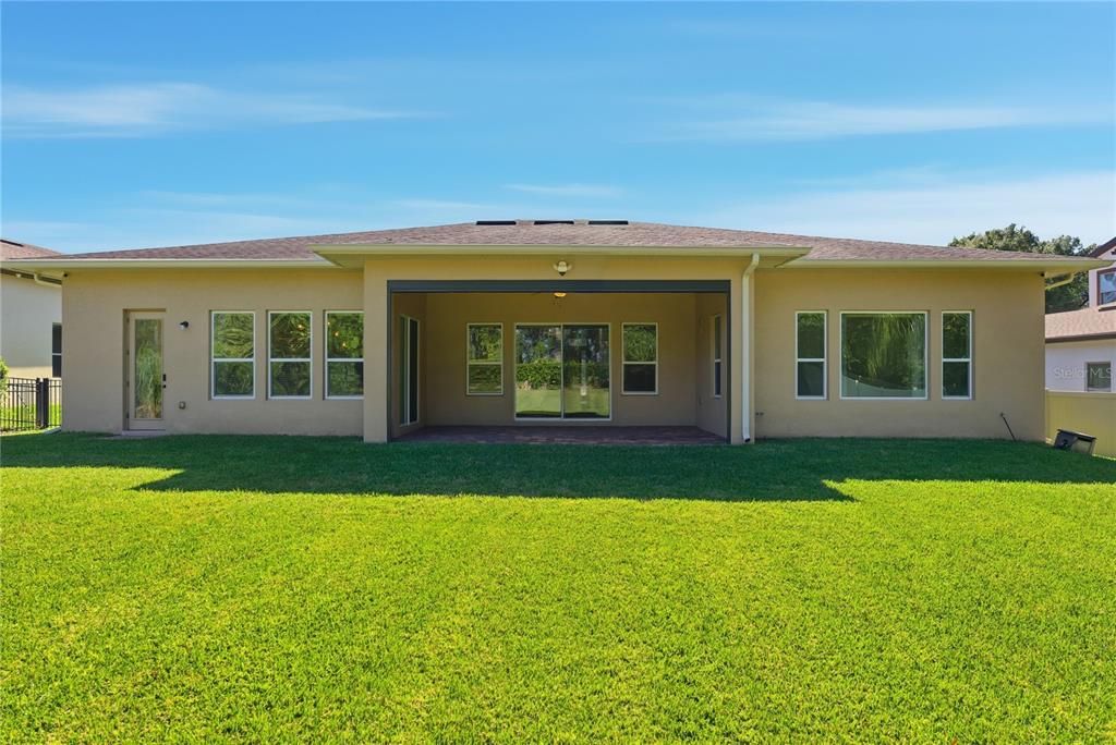 For Sale: $670,000 (4 beds, 3 baths, 3527 Square Feet)