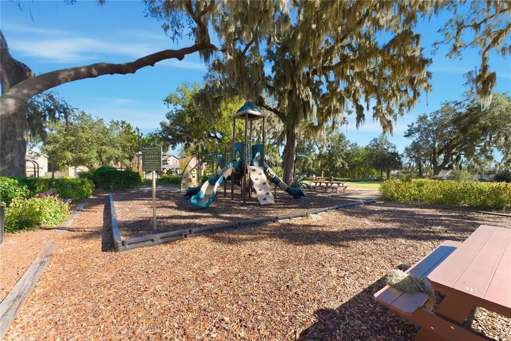 For Sale: $670,000 (4 beds, 3 baths, 3527 Square Feet)