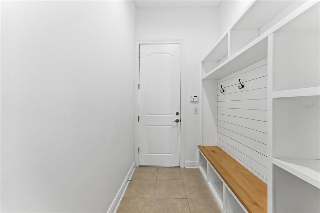 For Sale: $670,000 (4 beds, 3 baths, 3527 Square Feet)