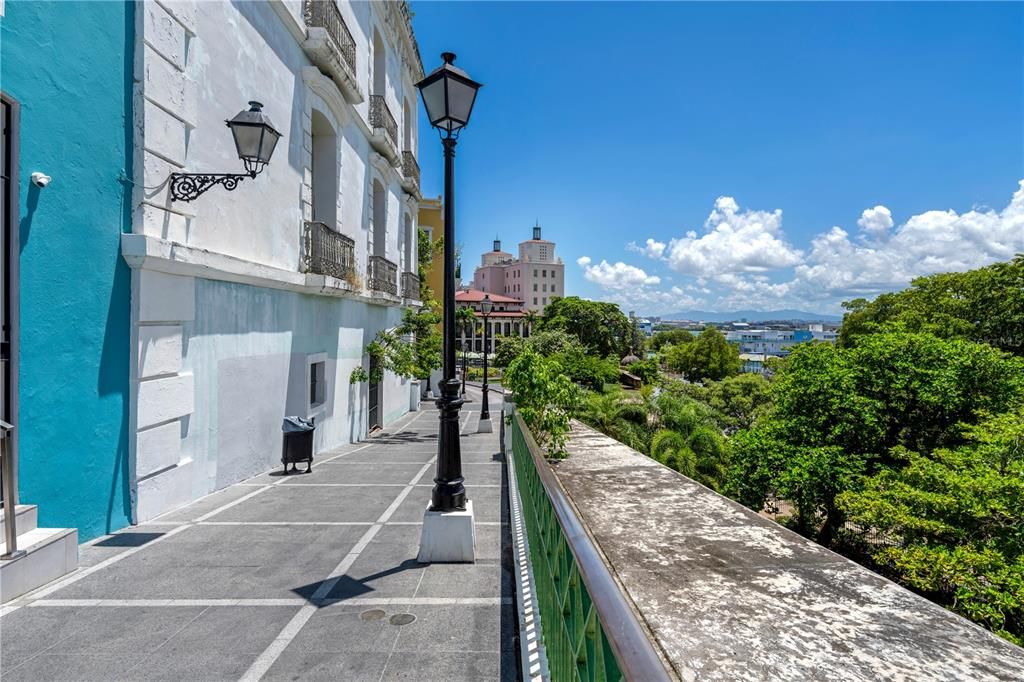 En Venta: $5,950,000 (4 camas, 4 baños, 14764 Pies cuadrados)