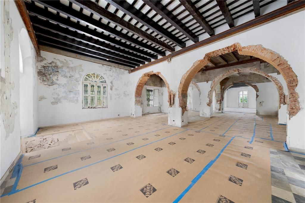 En Venta: $5,950,000 (4 camas, 4 baños, 14764 Pies cuadrados)