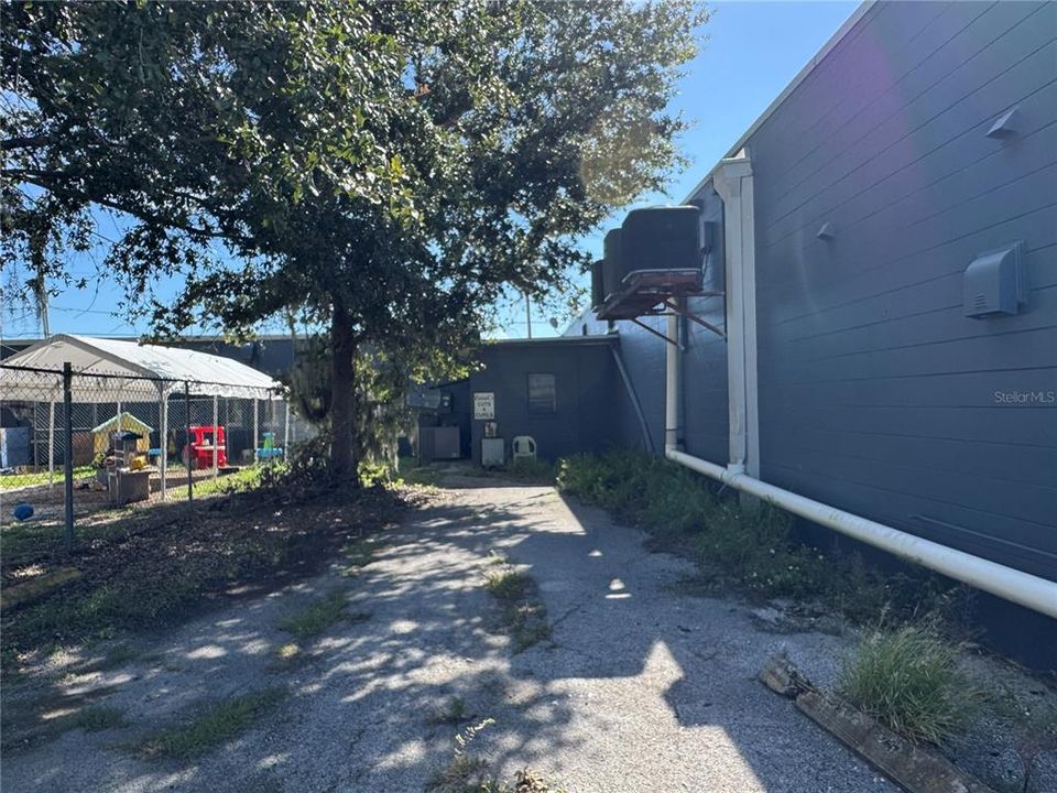 En Venta: $385,000 (0 camas, 0 baños, 3200 Pies cuadrados)