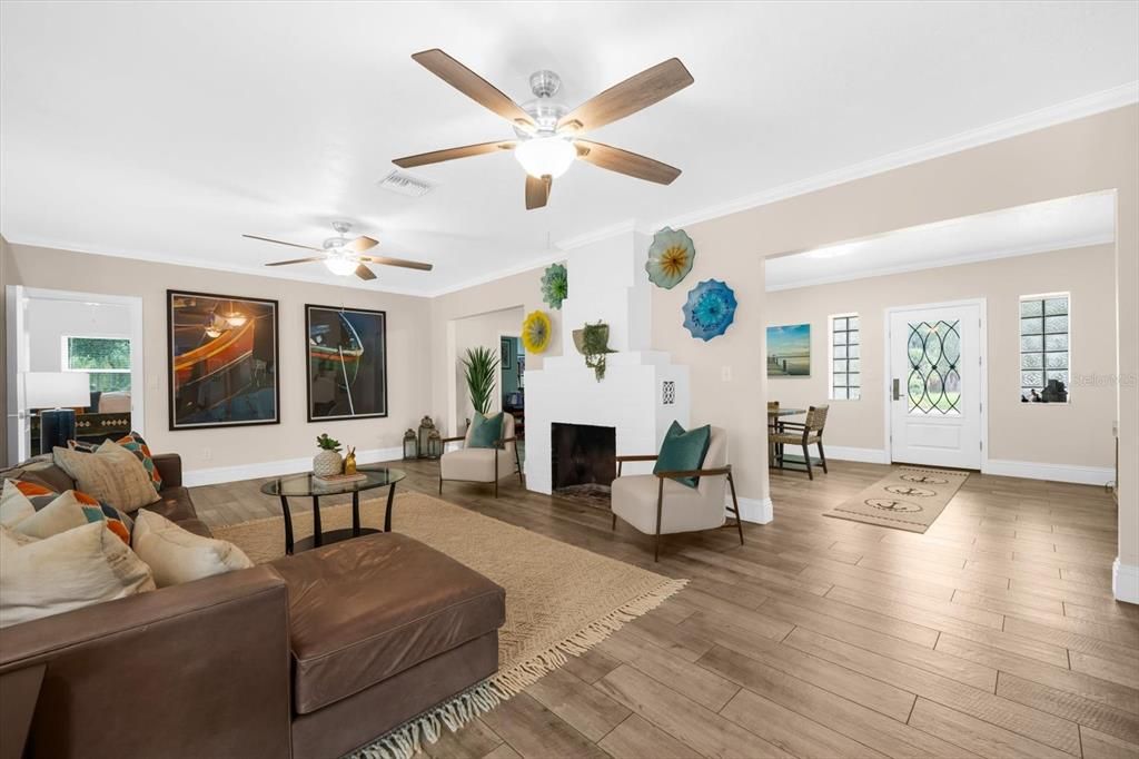 待售: $1,175,000 (4 贝兹, 3 浴室, 3272 平方英尺)