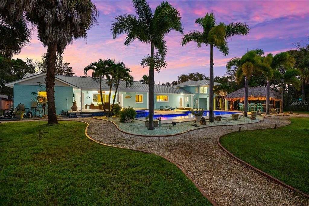 待售: $1,175,000 (4 贝兹, 3 浴室, 3272 平方英尺)