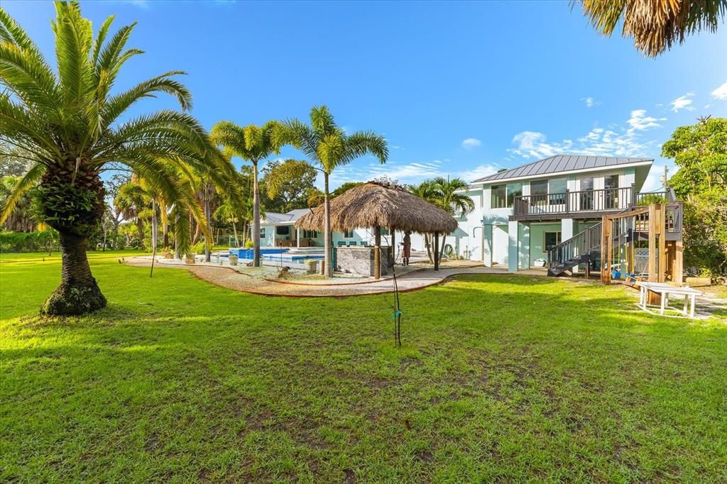 待售: $1,175,000 (4 贝兹, 3 浴室, 3272 平方英尺)