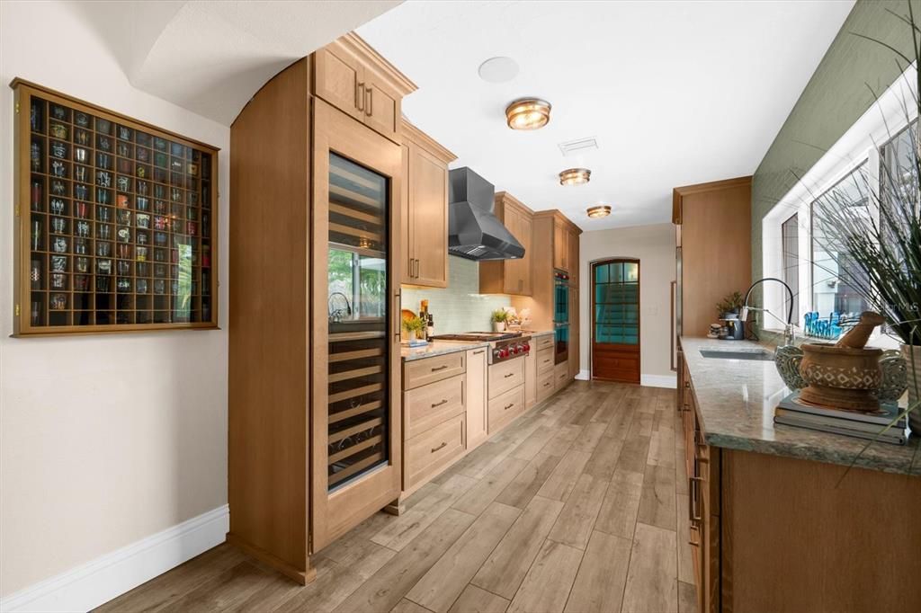 待售: $1,175,000 (4 贝兹, 3 浴室, 3272 平方英尺)