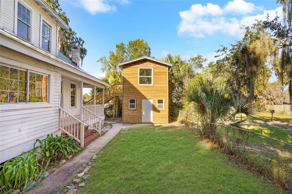 待售: $185,000 (4 贝兹, 2 浴室, 2129 平方英尺)