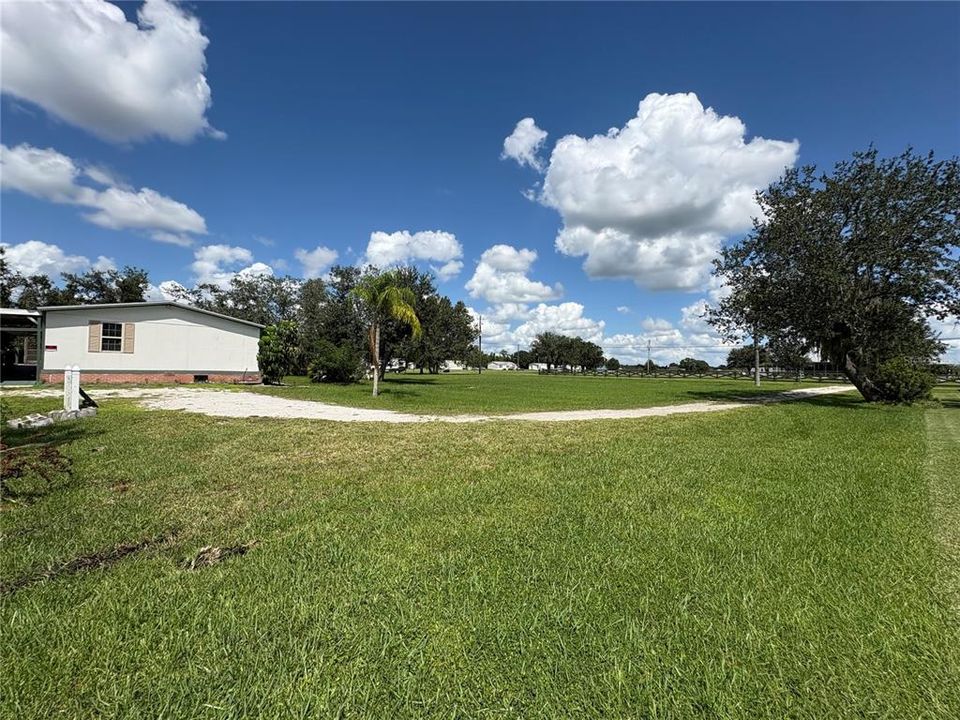 For Sale: $224,900 (3 beds, 2 baths, 1728 Square Feet)