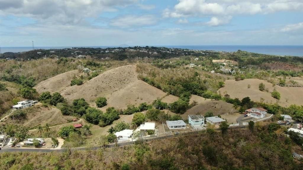 待售: $379,000 (1.70 acres)