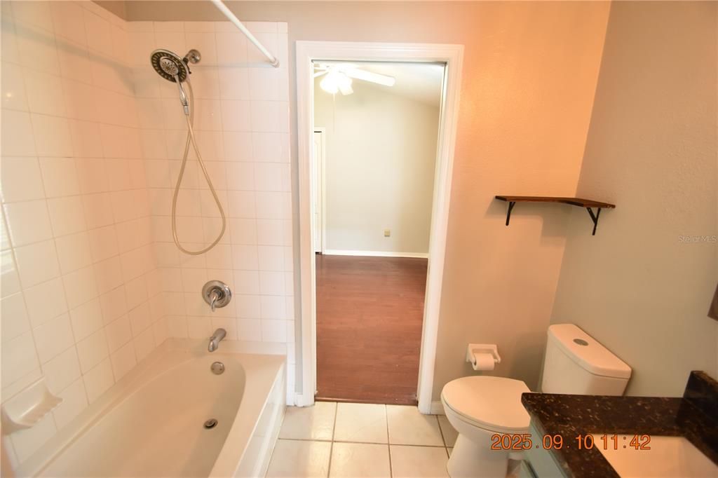 For Rent: $2,295 (4 beds, 3 baths, 1816 Square Feet)