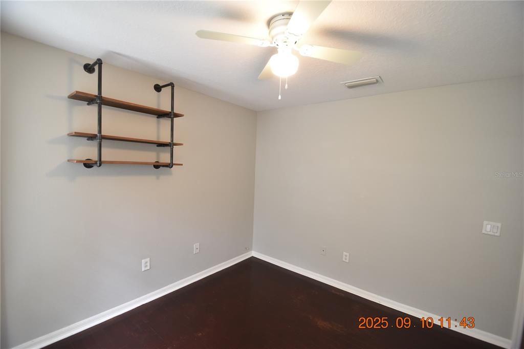 For Rent: $2,295 (4 beds, 3 baths, 1816 Square Feet)