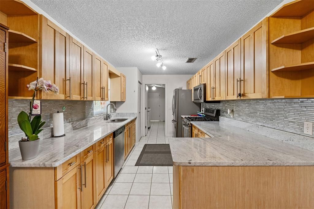 For Sale: $335,000 (5 beds, 2 baths, 1856 Square Feet)