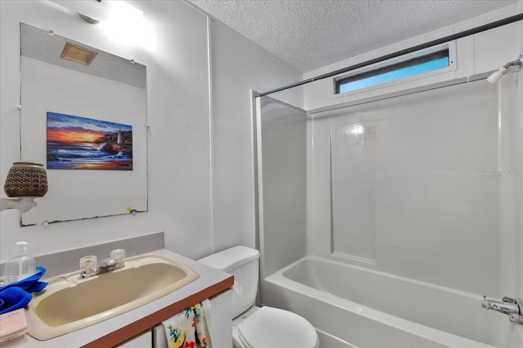 En Venta: $94,900 (2 camas, 2 baños, 924 Pies cuadrados)