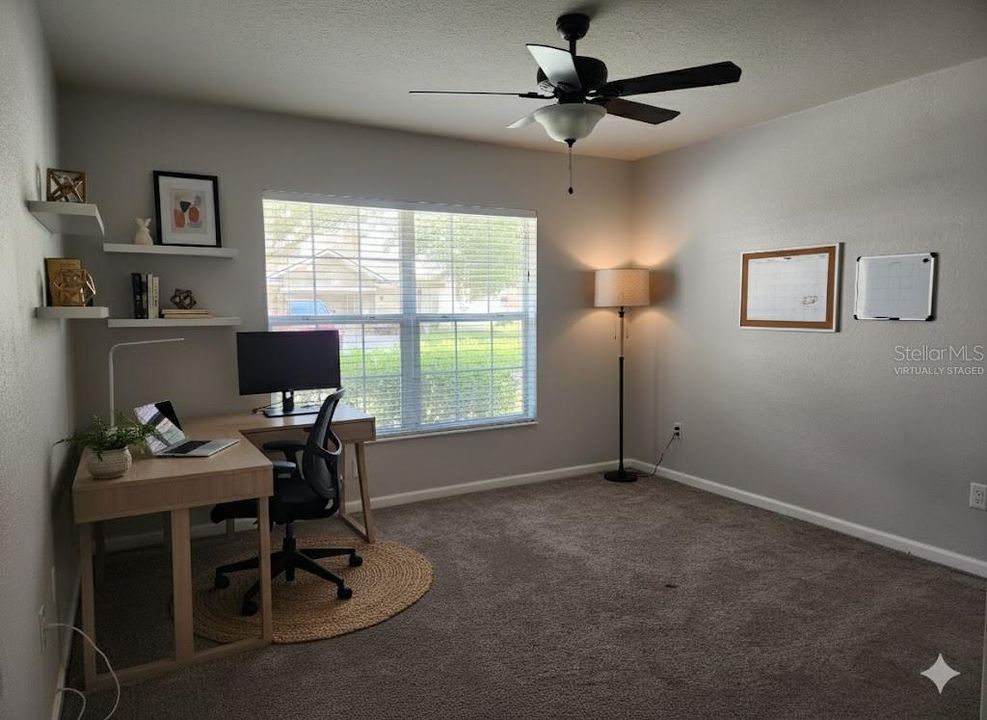 Под контрактом: $245,000 (3 спален, 2 ванн, 1830 Квадратных фут)