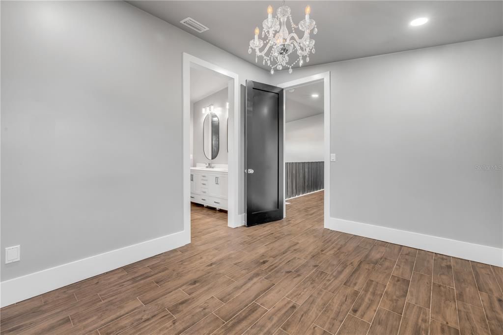 En Venta: $2,650,000 (6 camas, 4 baños, 3353 Pies cuadrados)