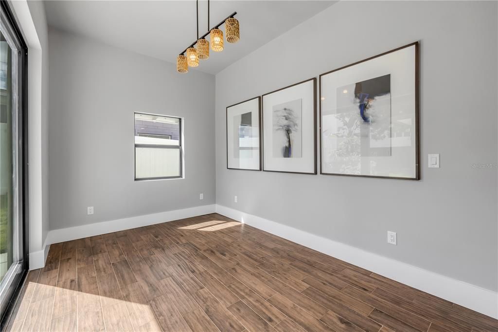 En Venta: $2,650,000 (6 camas, 4 baños, 3353 Pies cuadrados)