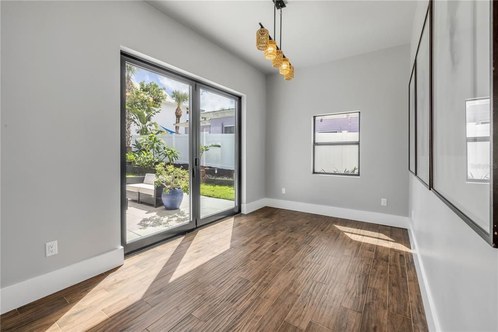 En Venta: $2,650,000 (6 camas, 4 baños, 3353 Pies cuadrados)