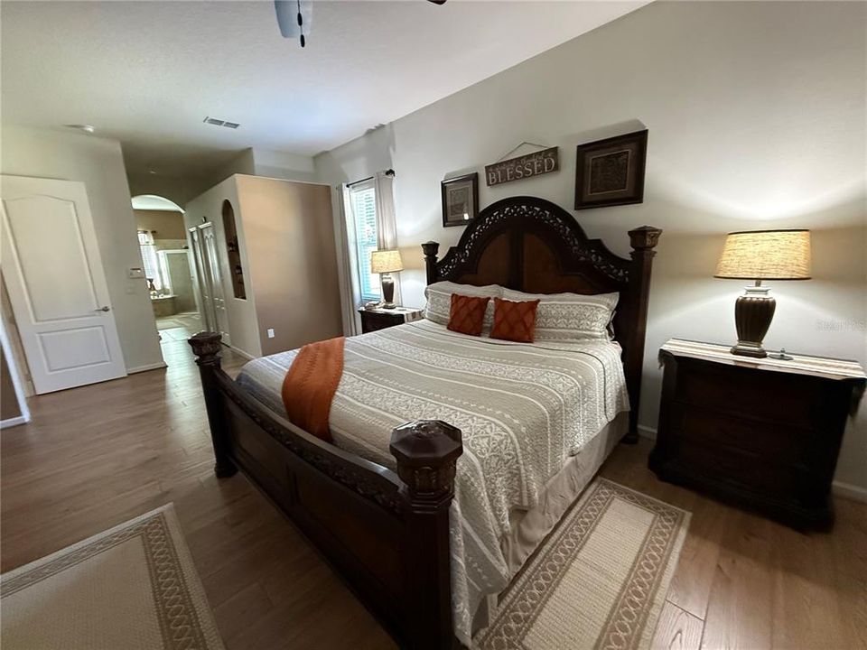 На продажу: $519,900 (4 спален, 3 ванн, 2841 Квадратных фут)