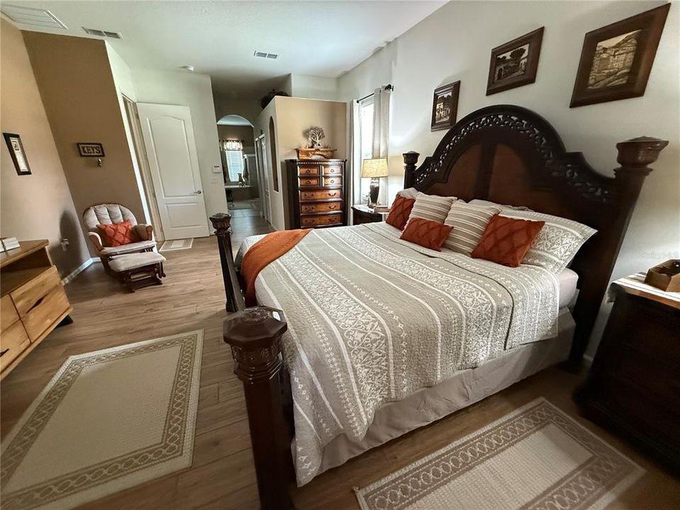 На продажу: $519,900 (4 спален, 3 ванн, 2841 Квадратных фут)