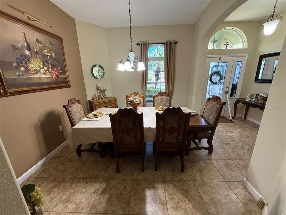 На продажу: $519,900 (4 спален, 3 ванн, 2841 Квадратных фут)