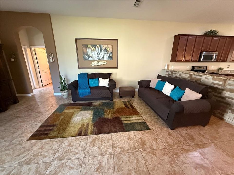 На продажу: $519,900 (4 спален, 3 ванн, 2841 Квадратных фут)