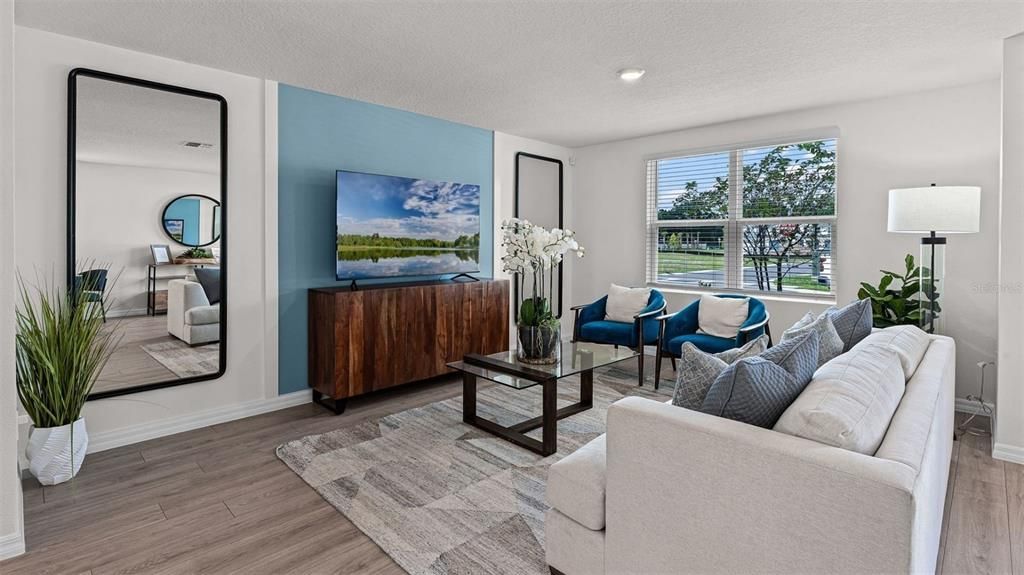 合同活跃: $356,990 (3 贝兹, 2 浴室, 1614 平方英尺)