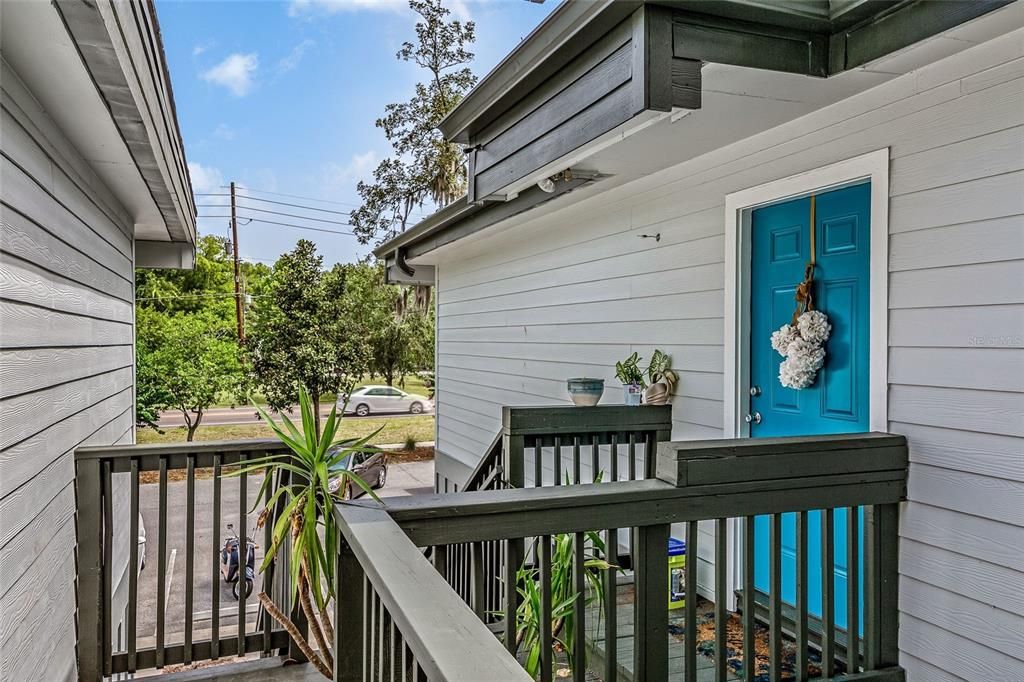 For Rent: $999 (1 beds, 1 baths, 560 Square Feet)