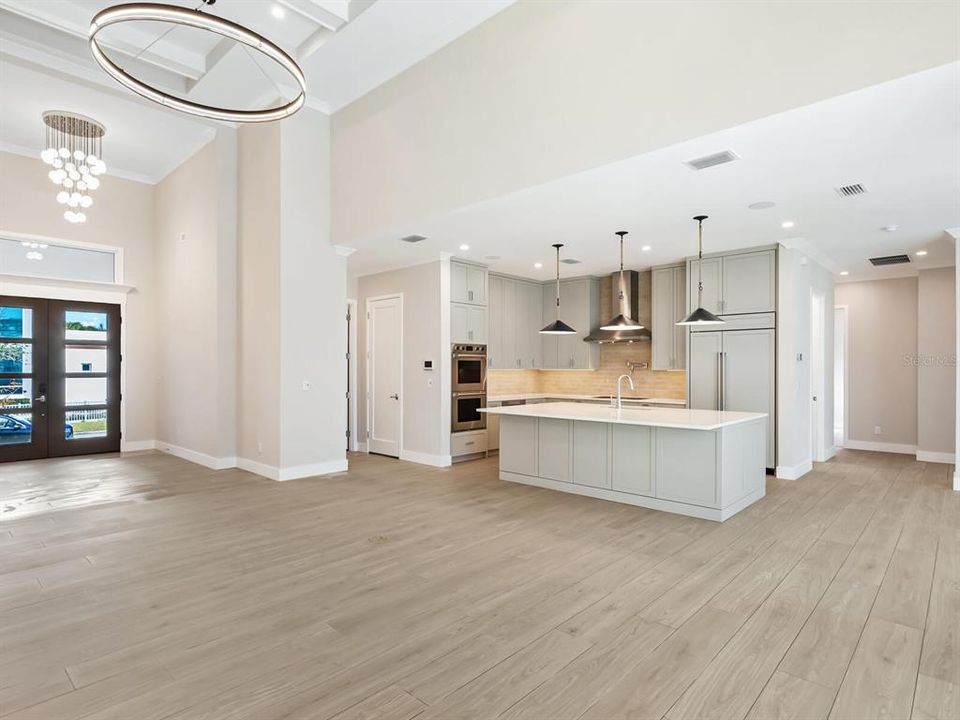 En Venta: $3,618,500 (3 camas, 3 baños, 2757 Pies cuadrados)