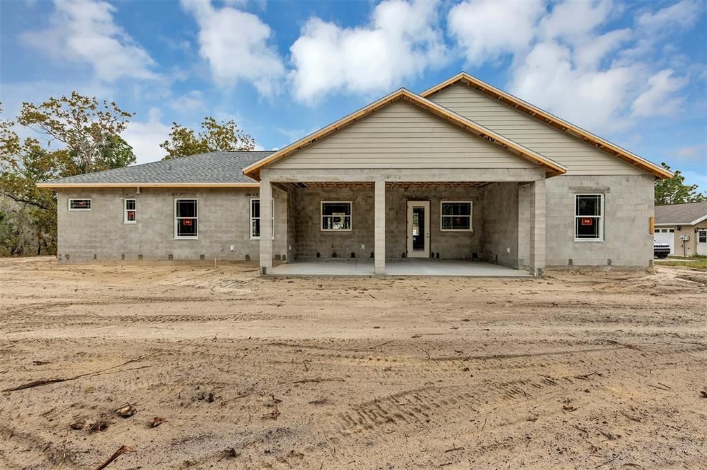 For Sale: $685,000 (3 beds, 2 baths, 2004 Square Feet)