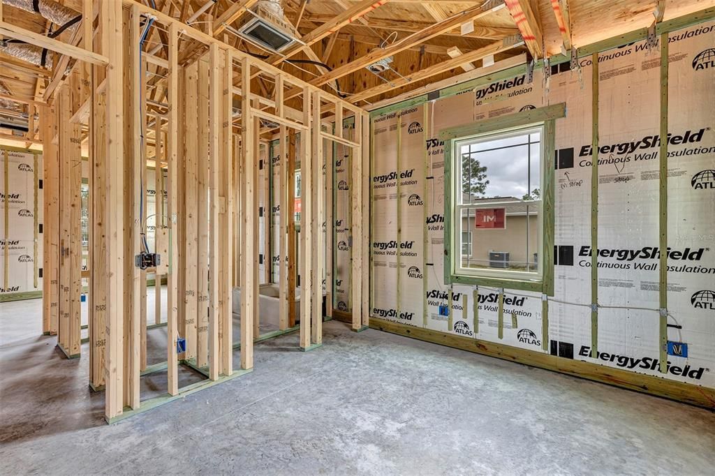 For Sale: $685,000 (3 beds, 2 baths, 2004 Square Feet)