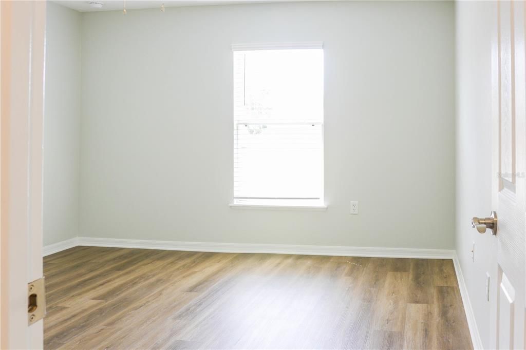 На продажу: $365,000 (4 спален, 2 ванн, 2896 Квадратных фут)