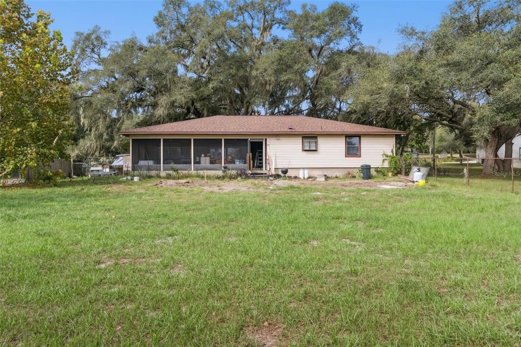 En Venta: $320,000 (3 camas, 2 baños, 1499 Pies cuadrados)