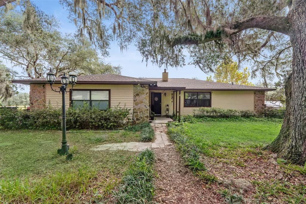 En Venta: $320,000 (3 camas, 2 baños, 1499 Pies cuadrados)