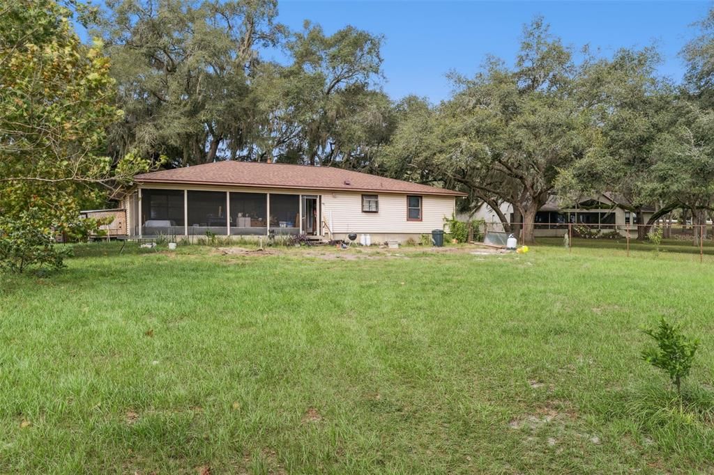 En Venta: $320,000 (3 camas, 2 baños, 1499 Pies cuadrados)