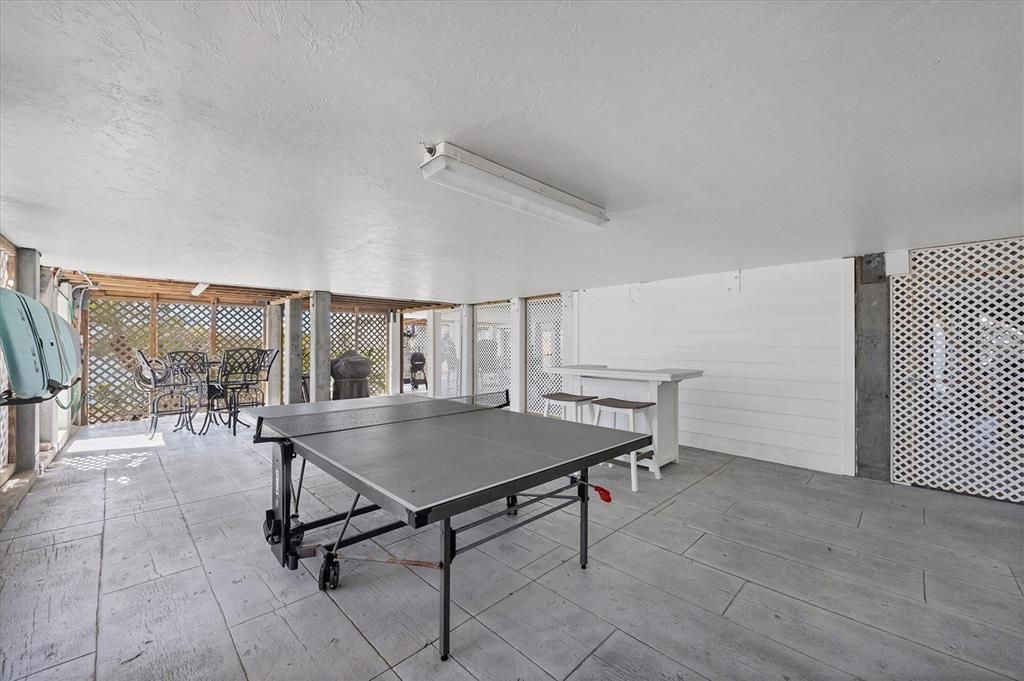 В аренду: $2,335 (3 спален, 3 ванн, 1980 Квадратных фут)