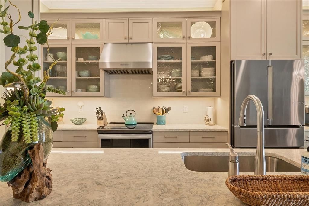 В аренду: $2,335 (3 спален, 3 ванн, 1980 Квадратных фут)